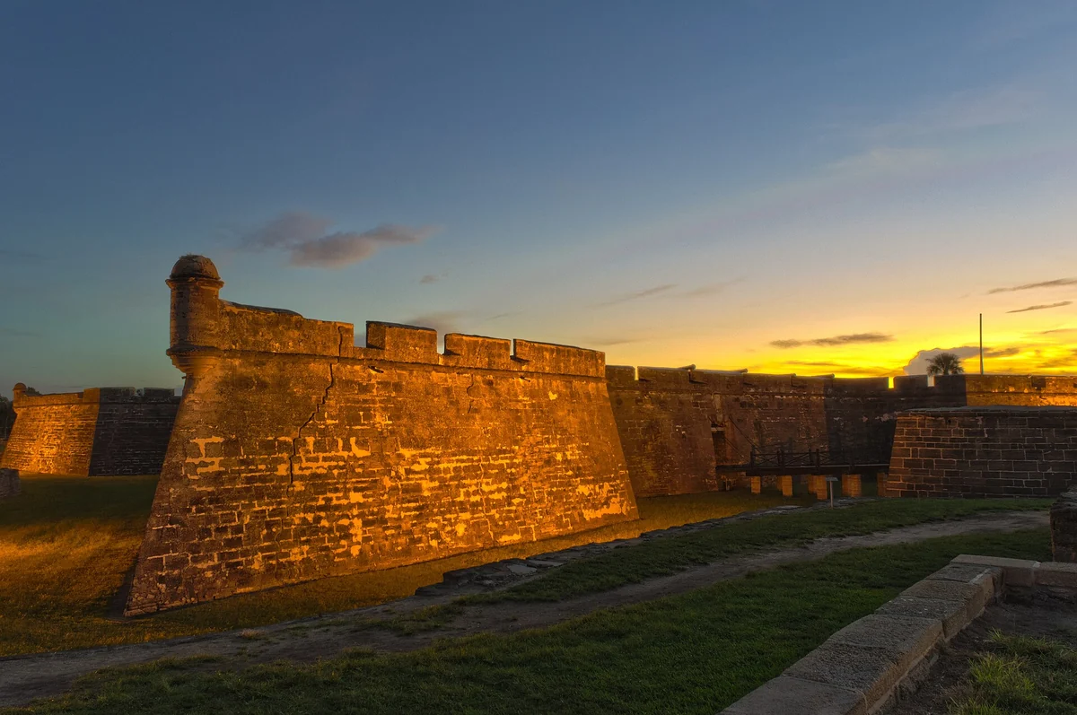 The coquina bastions of Castillo de San Marcos at daybreak, the first landmark on St. Augustine carriage tours